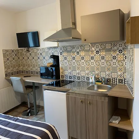 Apartament Le Lumineux-centre - Wifi - 3e Etage Niort
